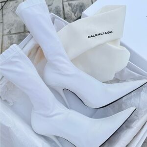 Balenciaga Women's White Heeled Boots US/11